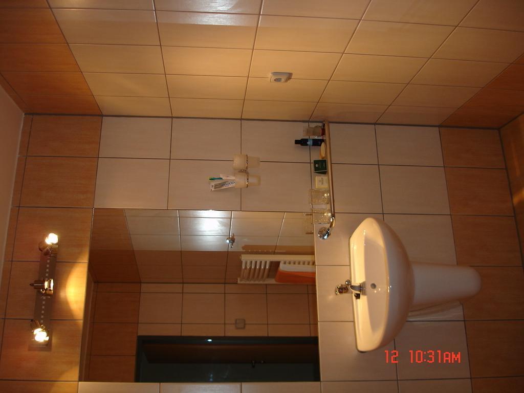 Sporthotel Vestec Exterior foto